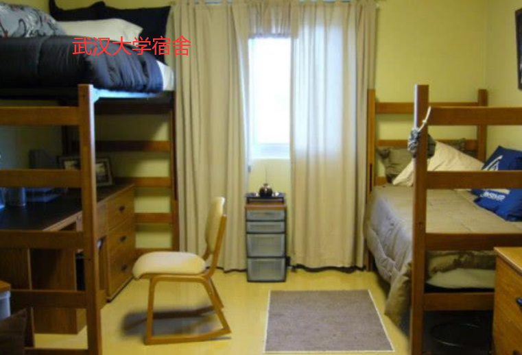 “垃圾桶不能有垃圾”，大学查寝有必要吗？网友：学校越次事越多