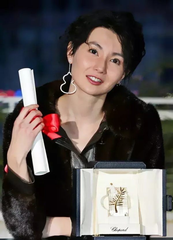 十位惊艳了时光的港片女神，有人早早退出娱乐圈，有人已离世多年