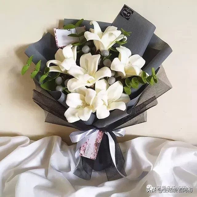 教师节花怎么做（教师节花怎么做简单又好看）