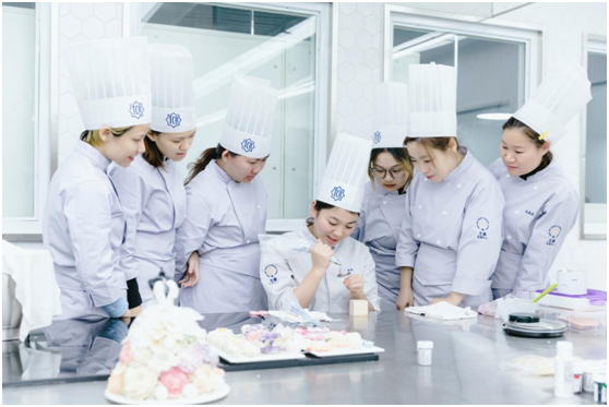 王森教育集团与瑞士顶尖美食大学达成战略合作