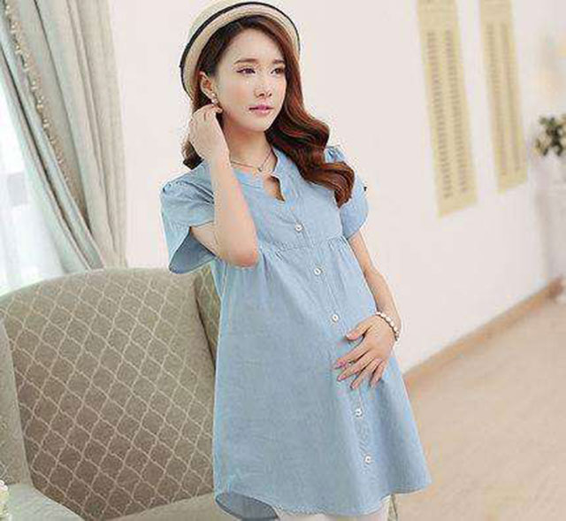 医生劝回临产产妇，刚到酒店2小时孩子出生，网友怒斥医生：无知