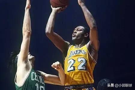 克里斯米德尔顿外号（NBA球衣22号十大球星）-趣拿体育