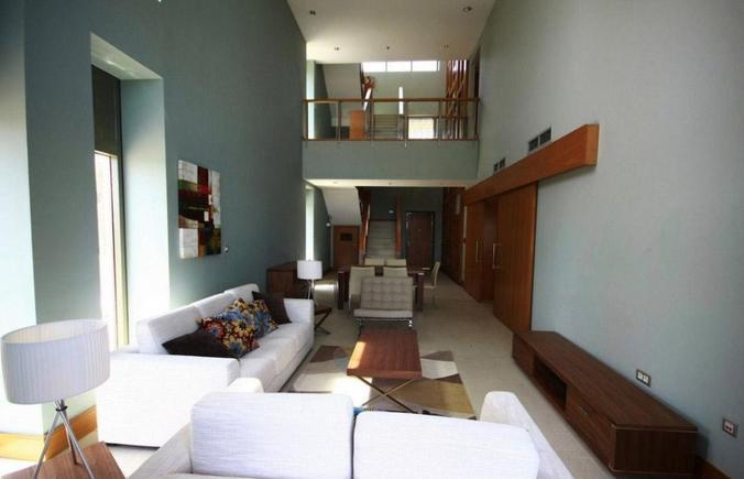 世界上最土豪的大学，免学费医疗费，住别墅宿舍不是梦