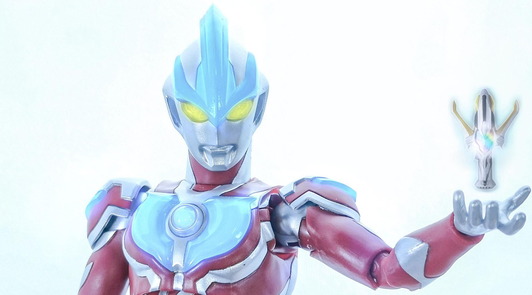 铠甲勇士拿瓦的(挣了钱却输了口碑,铠甲勇士拿瓦和银河奥特曼真的烂吗