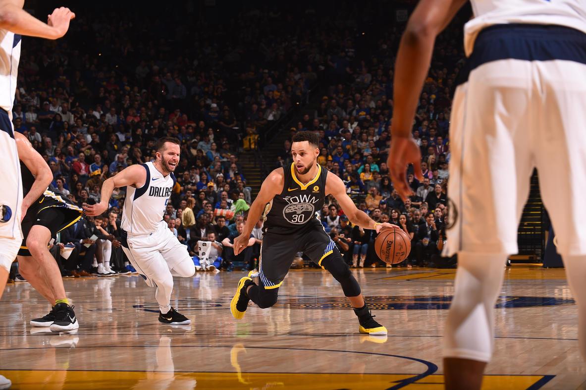 nba里的变向狂魔有哪些（晃人高手！盘点NBA变向能力最强的十大球星：前三名无争议）