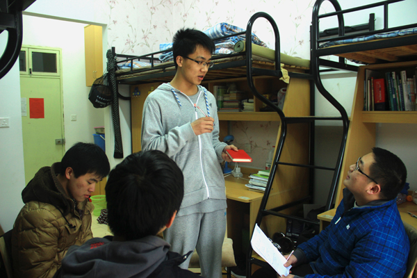 准大一新生要入学，寝室床位怎么选才合理？过来人给你传授经验