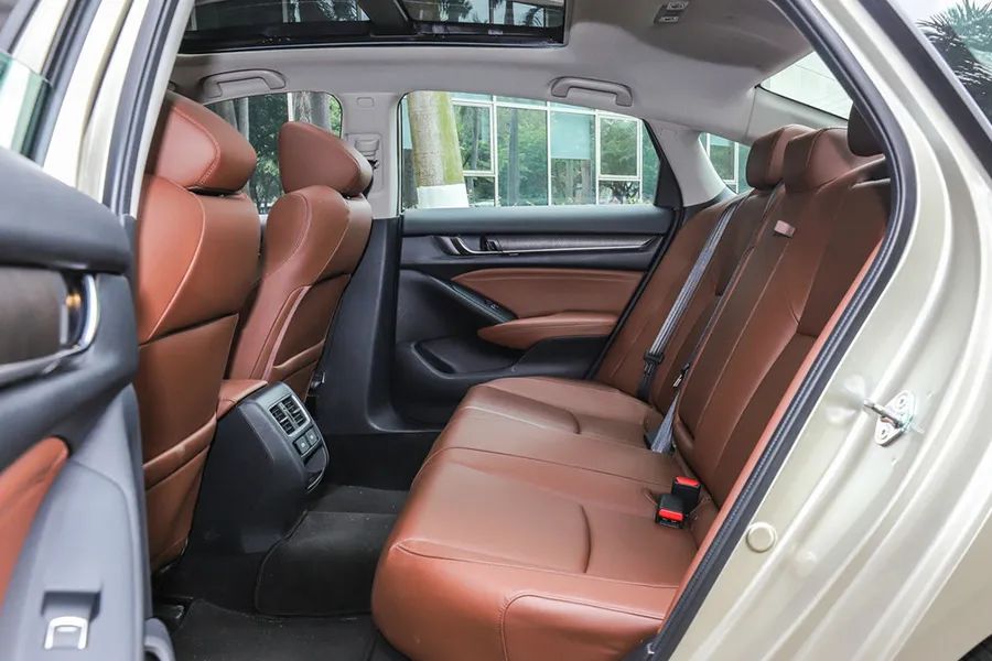 内外皆精致，东风Honda INSPIRE都有哪些看头？