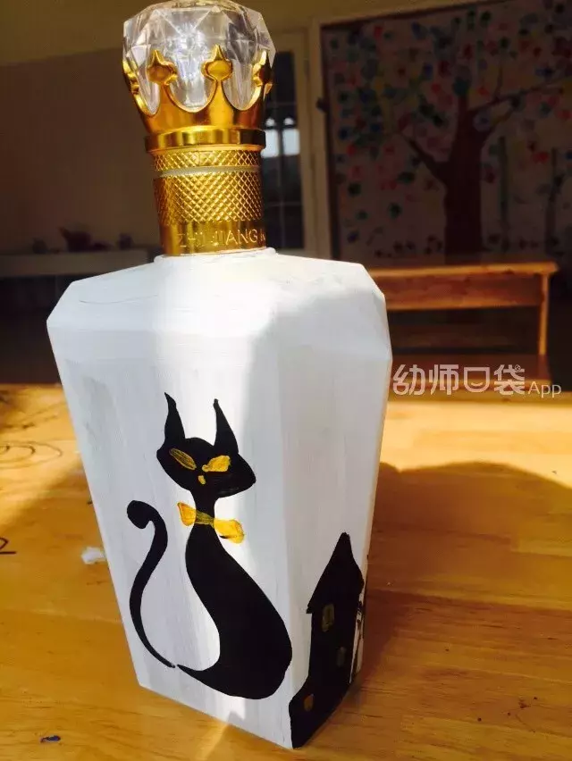 过完年废旧的纸箱、酒瓶、包装袋不要扔,可以和孩子做这些手工!