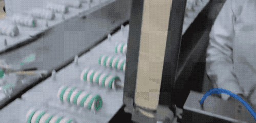 你喜欢的雪糕都是怎么做的（分享做雪糕的方法）(12)