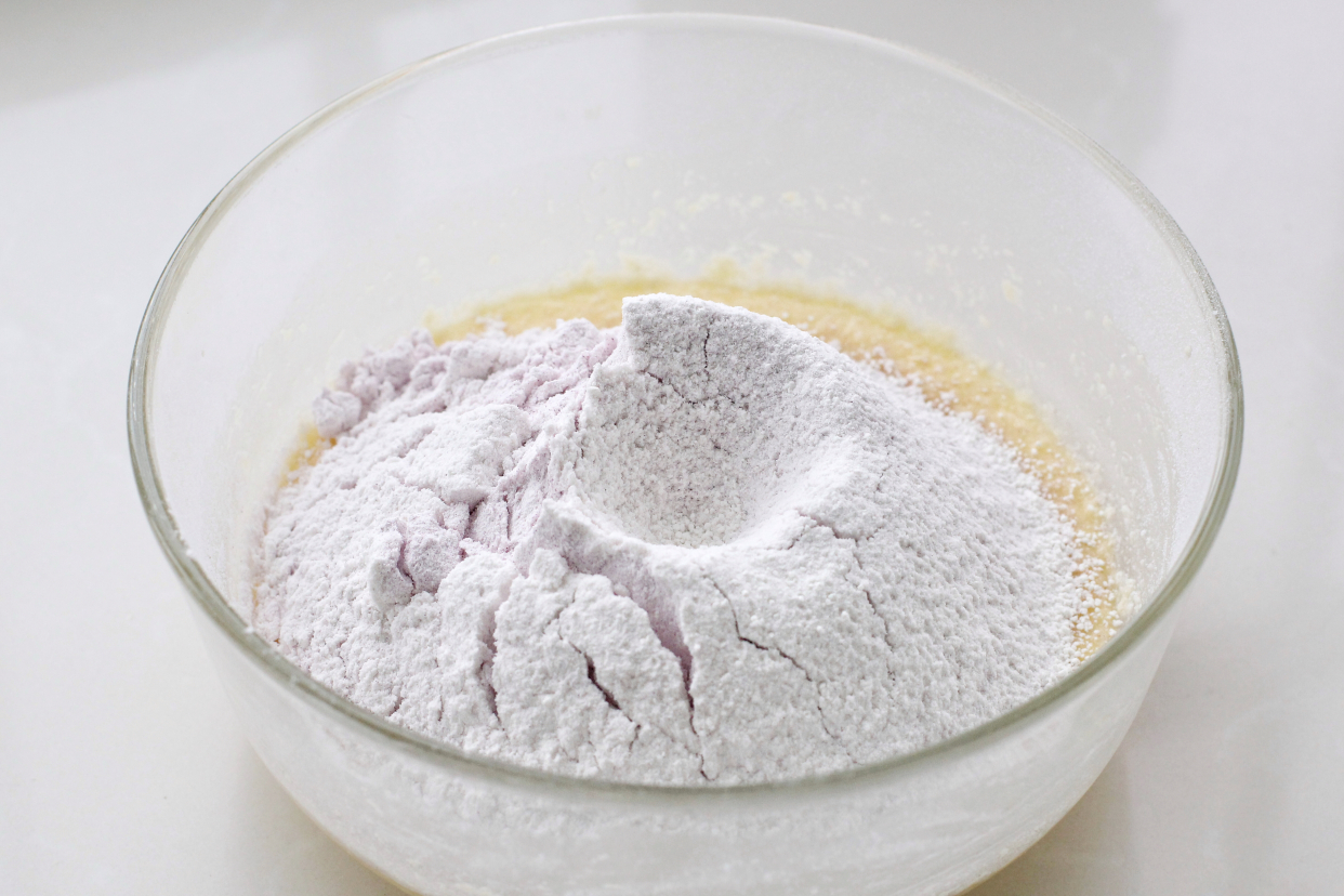 自制下午茶甜点，细腻美味比鸡蛋还嫩滑，无需打发黄油一次就成功