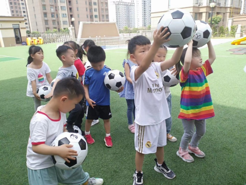 初中校园足球队训练方案（校园足球的训练方法！）-华海博客