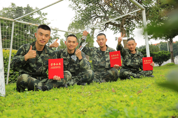 砺斗志！鼓士气！新兵的这场演讲比赛正能量满满