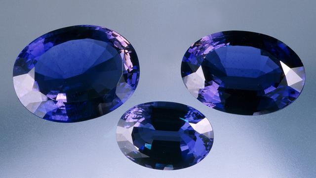 堇青石——最“低配版”的蓝宝石，它也是维京人的指南针