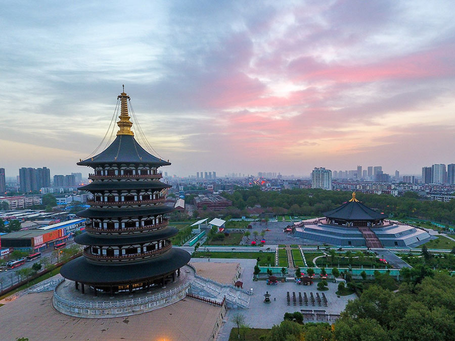 洛陽明堂天堂景區(號稱洛陽地標的爆紅景區)