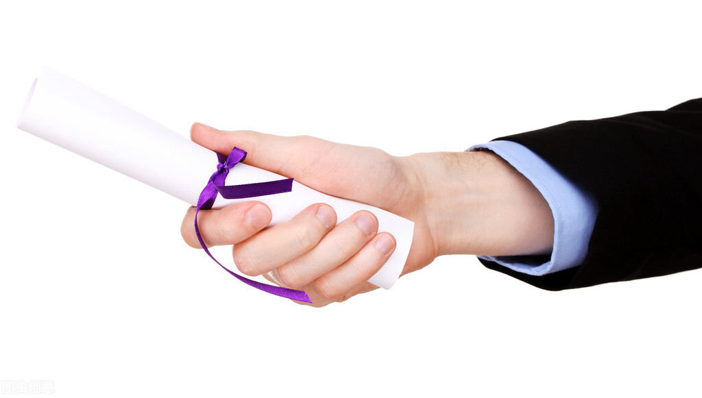 成考后可以考全日制研究生吗？