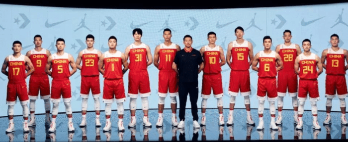nba有哪些队的球衣是黄色（盘点篮球最丑球衣，公牛红蓝配，步行者金黄裤衩，全明星奇葩设计）-趣拿体育