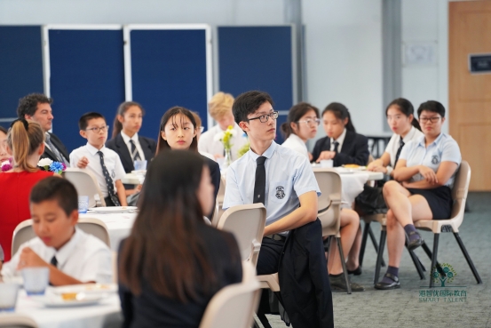 带着草帽的少年，不只有海贼王，还有我最爱的香港哈罗国际学校