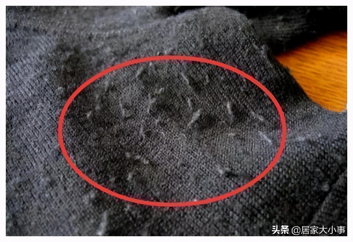 衣服起球巧处理，除了胶带还有更妙的方法