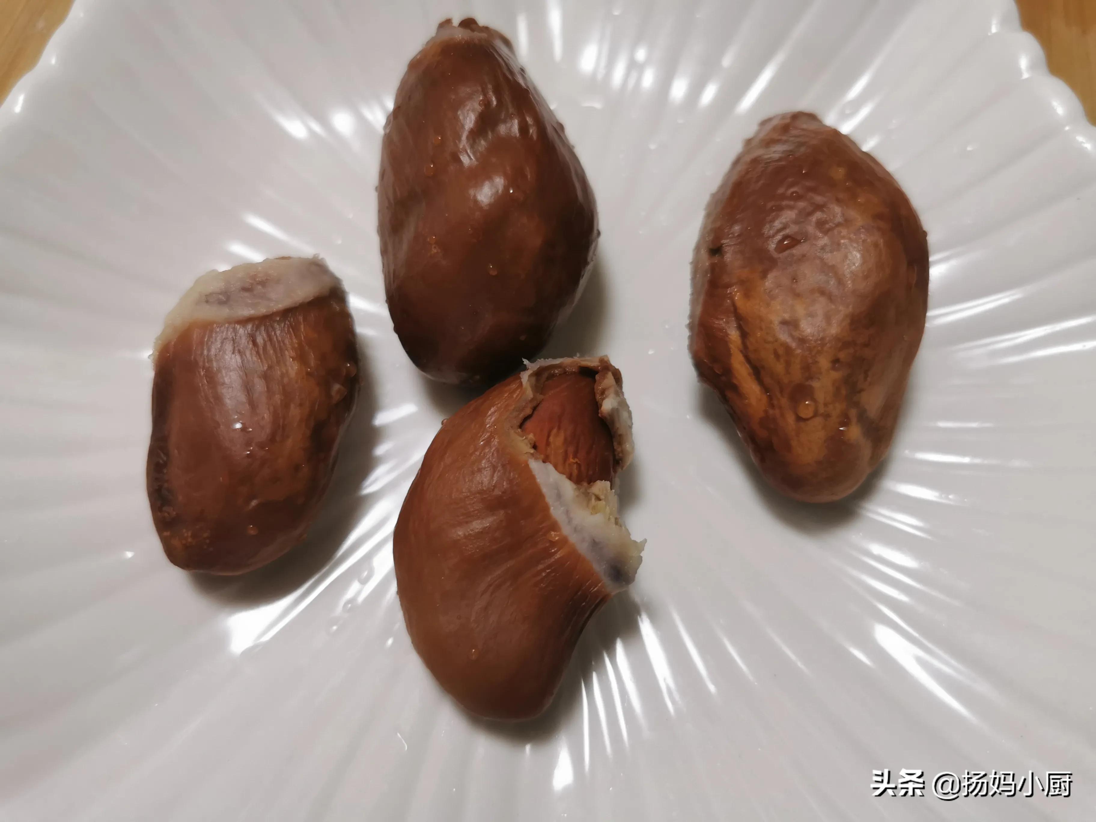 朴实!榴莲核能吃吗榴莲核的功效与作用"心满意足"-第2张图片-马睿网