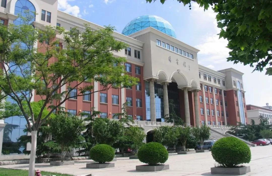 南开大学滨海学院学费(南开大学滨海学院学费)