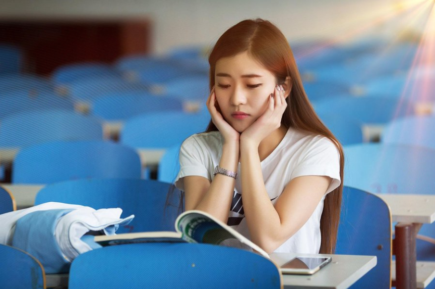 武汉多所高校学费大幅上涨，学生望而生畏，家长直呼供不起了