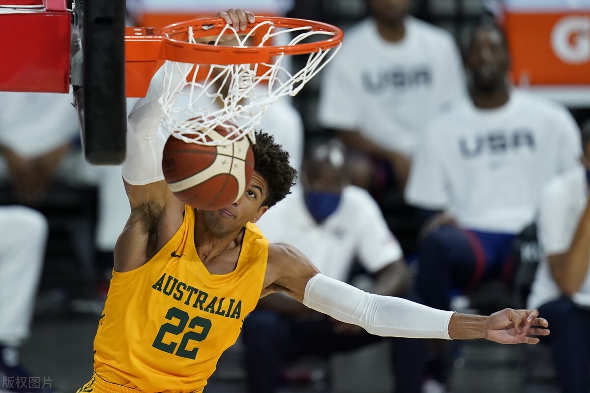 男篮世界杯美国队阵容很差（热身赛首次2连败！拥有多位NBA球星的美国男篮，为何难求一胜？）