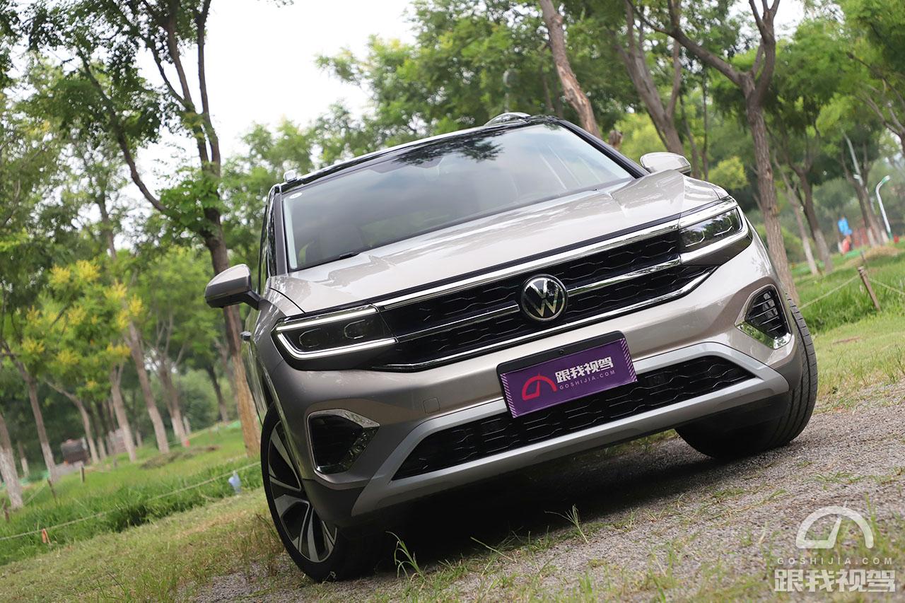 不到40万能买到合资旗舰？多方位体验大众史上最大SUV—揽境