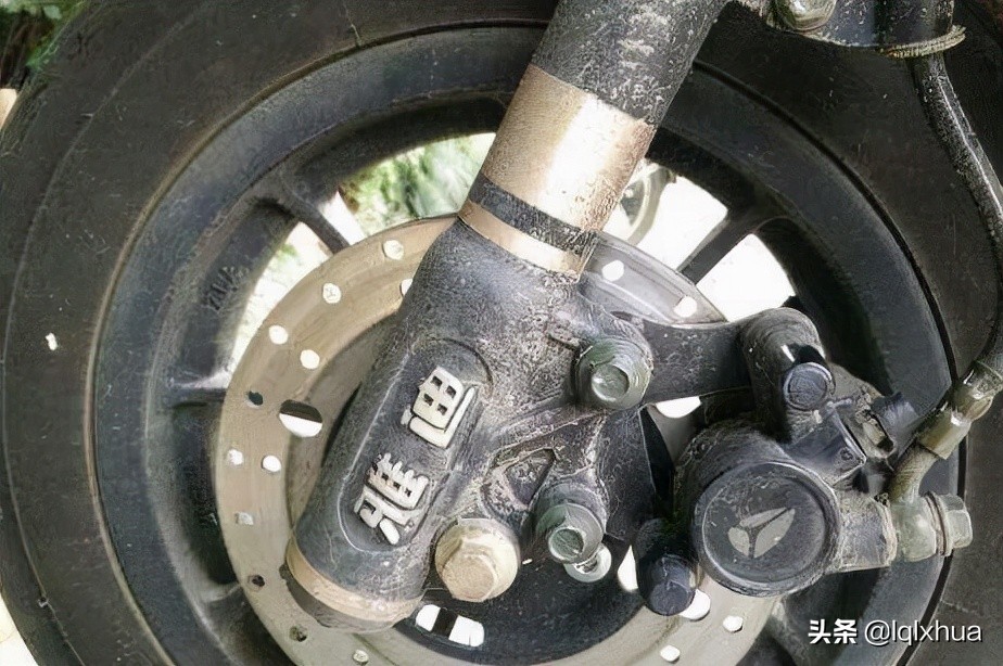 电动车用碟刹还是鼓刹效果好?该如何选择