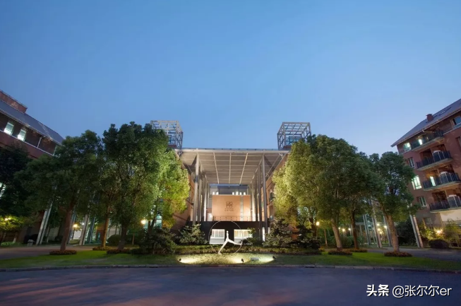 每日一校：上海民办包玉刚实验学校