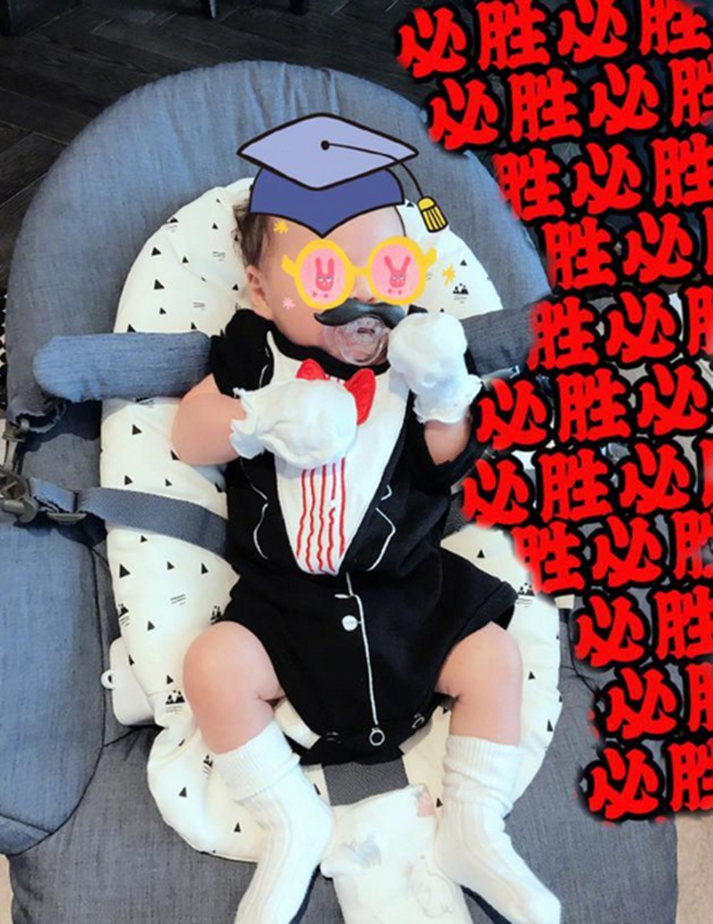 吴奇隆刘诗诗带娃逛超市，一家三口罕见同框，夫妻恩爱教子有方