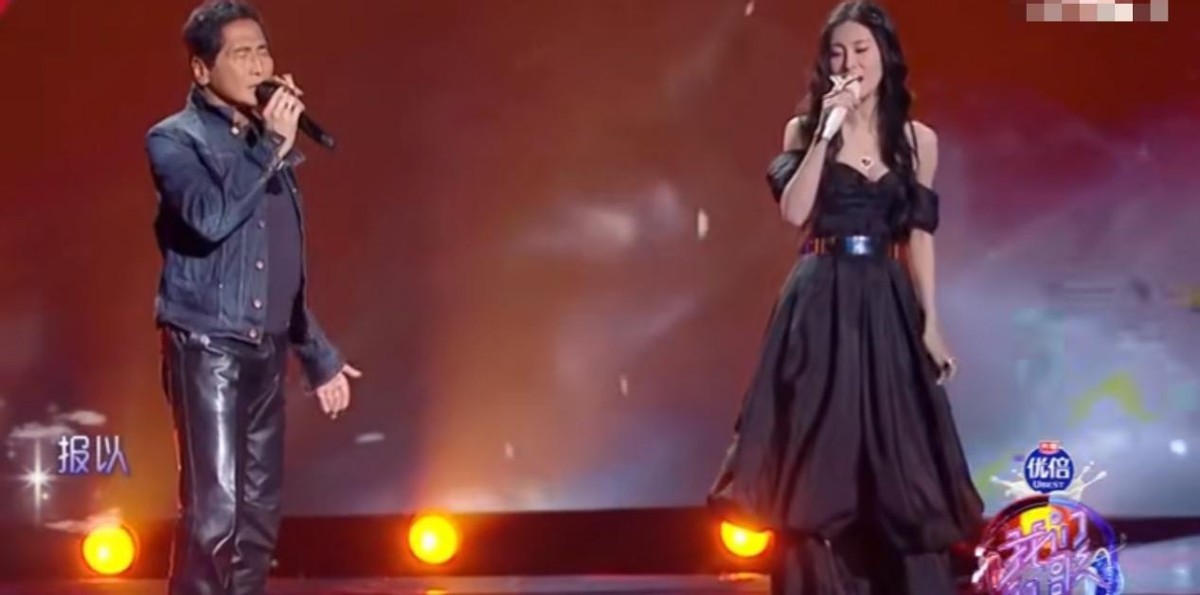 破音跑调，飙高音累到裤子崩开，但我还是要给这位31岁歌手点个赞