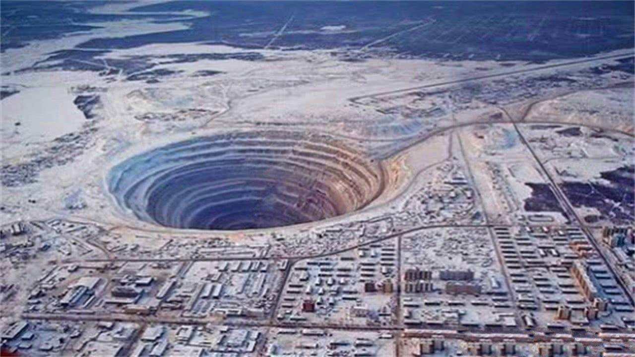 河南伏牛山有超5吨黄金成矿带，为啥这里的黄金无人开采？