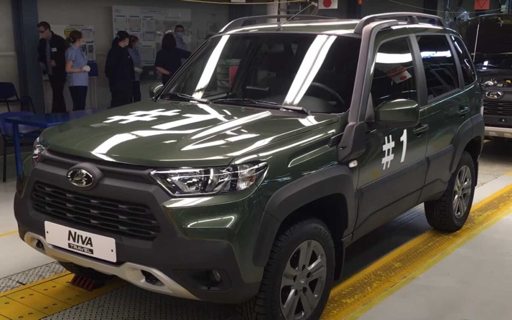 拉达尼瓦(Niva)化身“硬派越野版丰田RAV4”