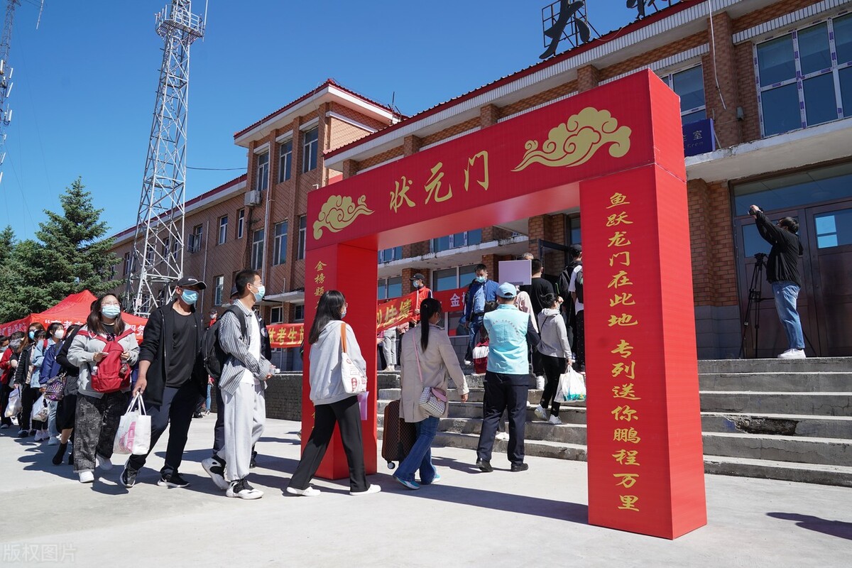 2021高考生注意：上考场之前这4样东西需要带，否则可能影响考试