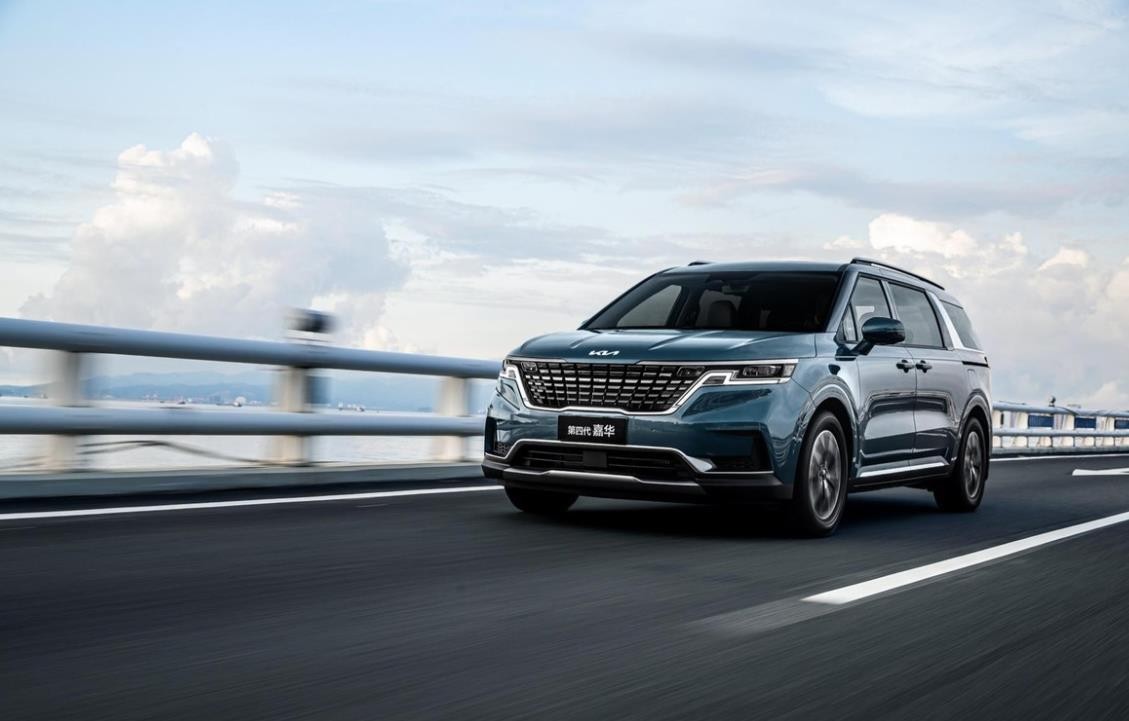 除了现象级的丰田赛纳 30万级别还能选哪些热门MPV