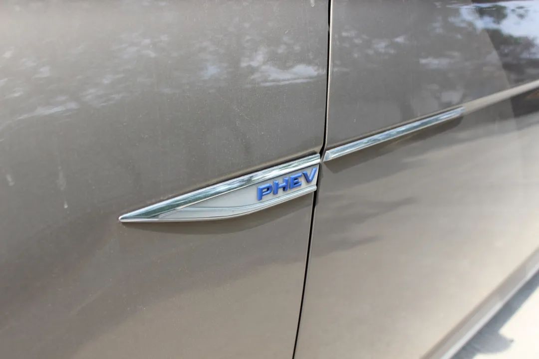 车主说车：纯电续航50公里，26万的帕萨特PHEV，原来是这样