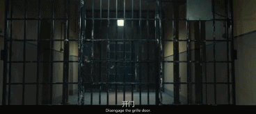 根据真实越狱改编，用39把木头钥匙开遍监狱，主角靠手艺逃出生天