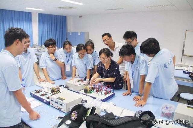 大一新生想要提升自己，这些“优质资源”别错过，其他人享受不到