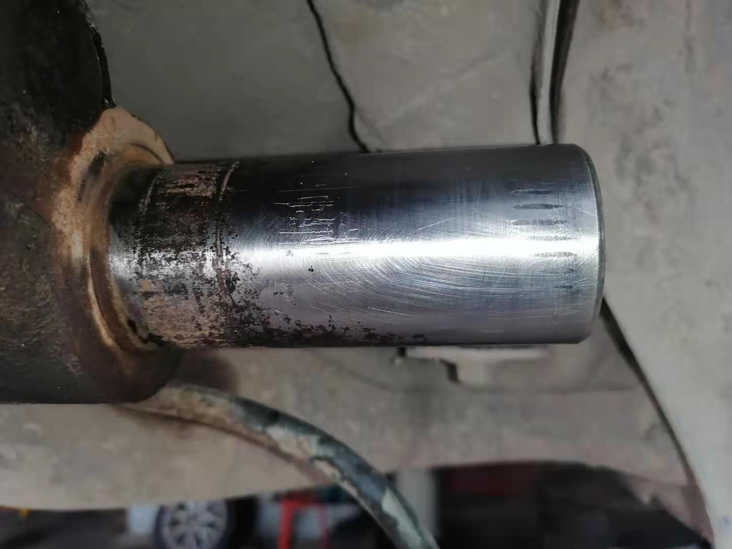 法系车的设计是修理工的烦恼，别人不愿意干，207更换后桥轴承