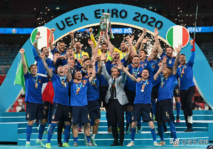 2014年年世界杯冠军是谁(FIFA最新世界排名，阿根廷夺冠上升两位，国足上升6位)