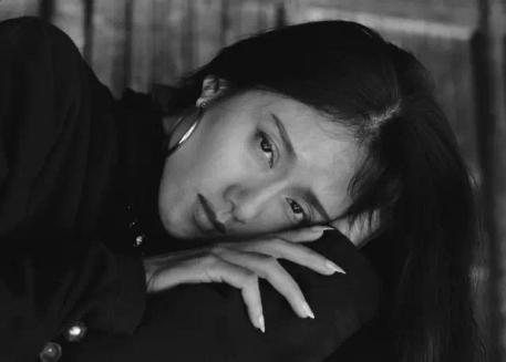 孔雀公主杨丽萍：30岁成名，42岁回归大山，60岁仍在起舞