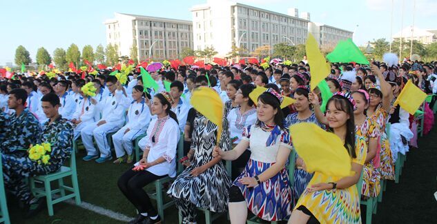 第一辑 校园多彩活动 (Ode to colorful campus activities)