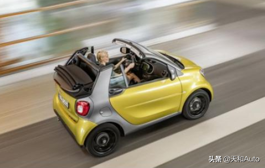 Smart汽车独特标志解析：区别于奔驰的另类品牌标识设计