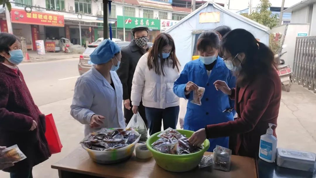 寒风之中，这些中医药人温暖这座城！