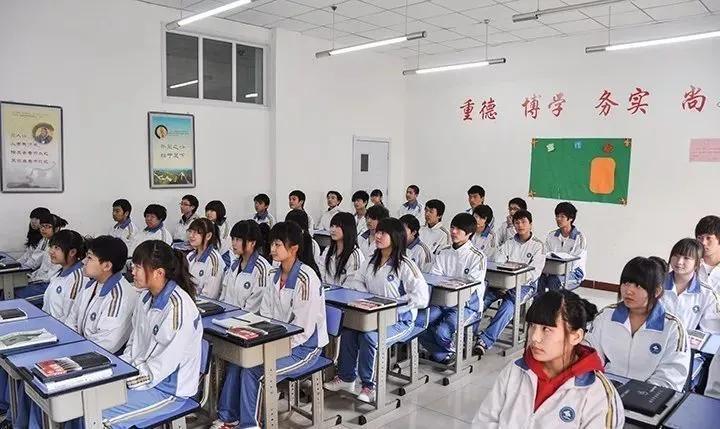 温州一所高中火了，19人清华北大22人复旦上交，本地家长都听说过