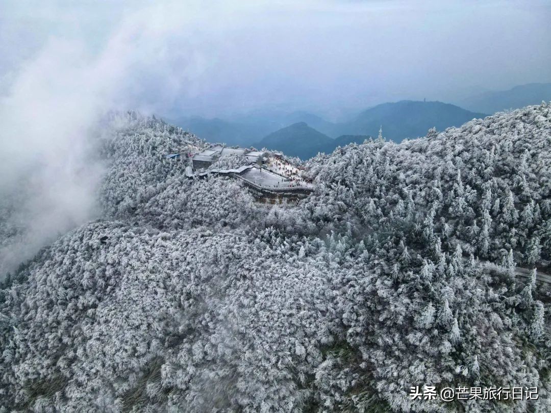 南岳衡山旅游网(距离广州仅两小时高铁，就有个绝美雾凇地，它就是湖南南岳衡山)