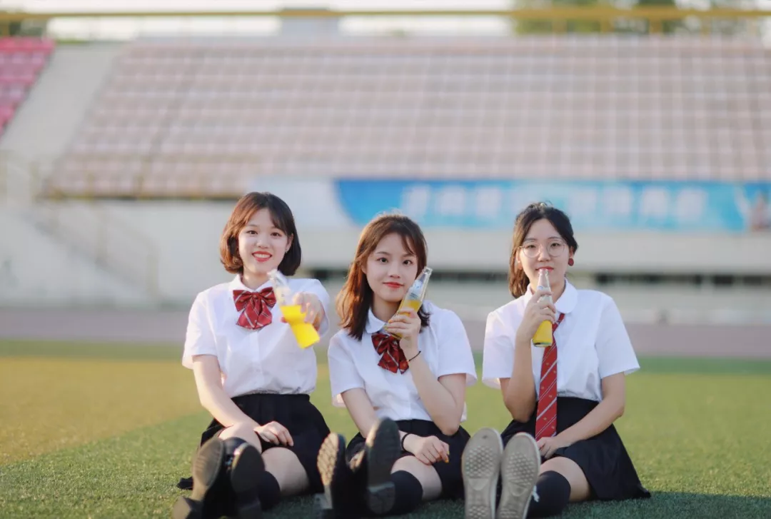 今年的南开大学录取通知书，火火火了