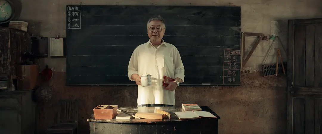 最后一课原型：一条破裤换来所学校，她让1800名女孩走出大山