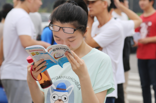 “文科生”和“理科生”的差距，差的不是一般大，真是现实又扎心