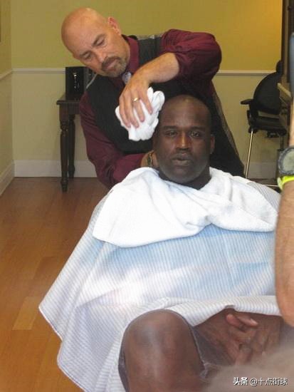 nba为什么很多光头球员（NBA球星大多是光头，但为何理发要花上千美金？詹姆斯理发最土豪）